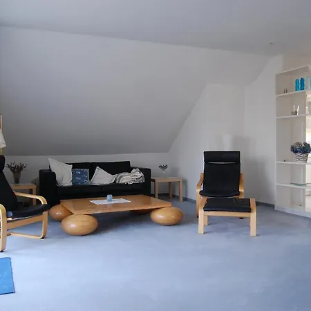 アパート Komfortferienwohnung In Ruhiger Lage Mit 128qm In